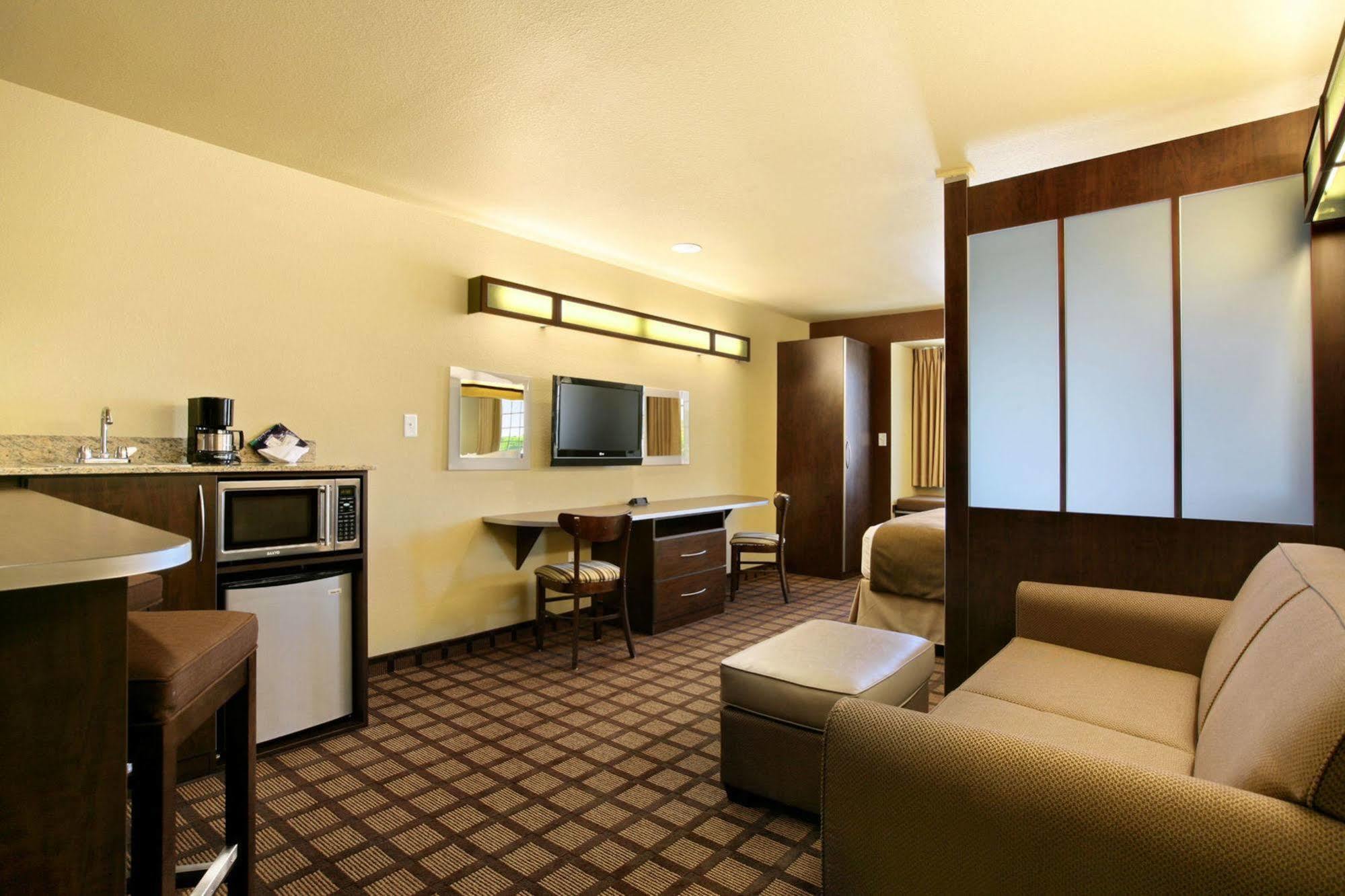 Microtel Inn & Suites By Wyndham Conway Exterior photo