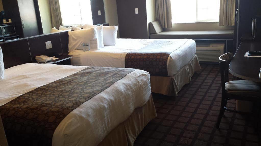 Microtel Inn & Suites By Wyndham Conway Exterior photo